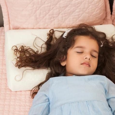 araami - Your Comfort Partneraraami - Your Comfort Partner Junior Size Memory Foam Soft Bed Baby Pillow for Kids for Extra Neck Support with Removable Pillow and Travel Pillow Pack of 1